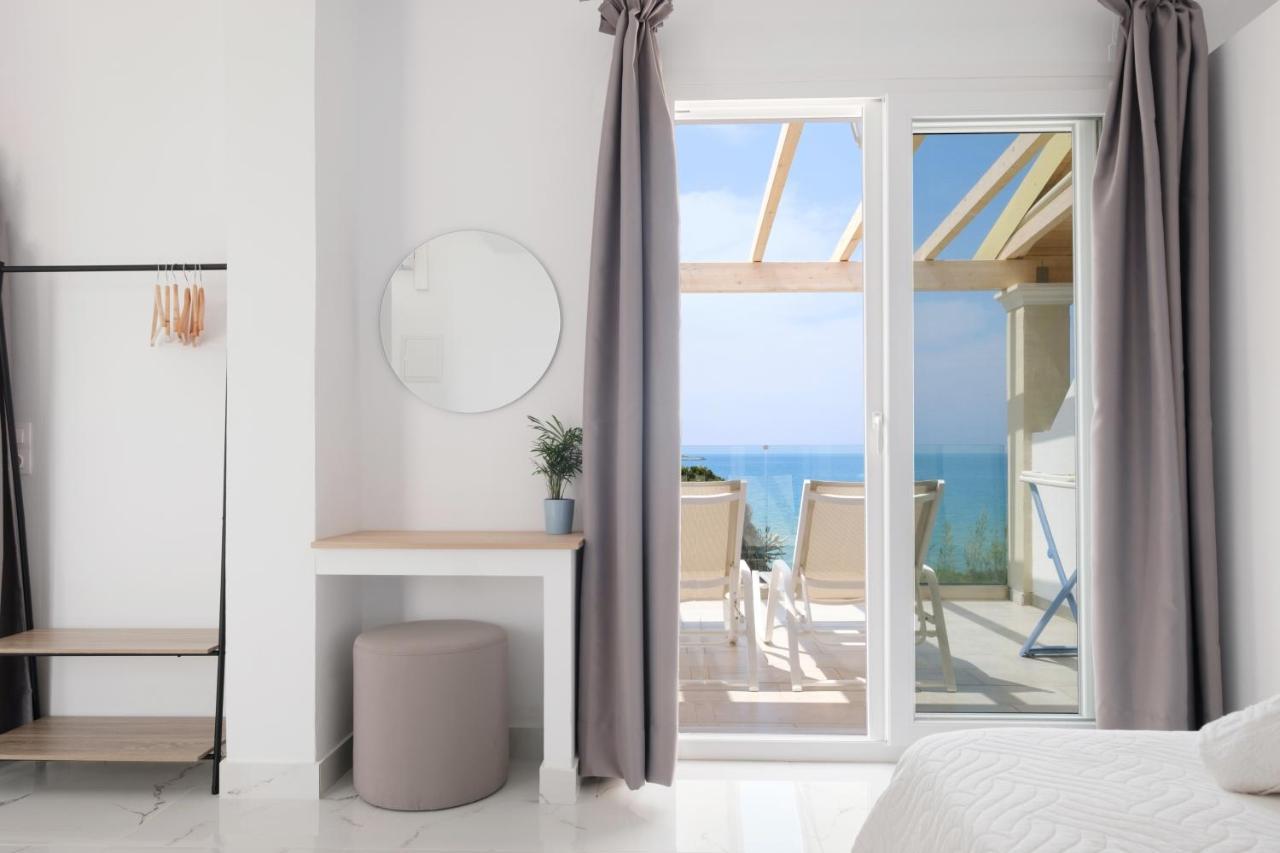 Diamond Arillas Luxury Apartments Ngoại thất bức ảnh